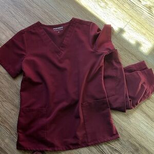 Mandala Women's Burgundy Scrub Set